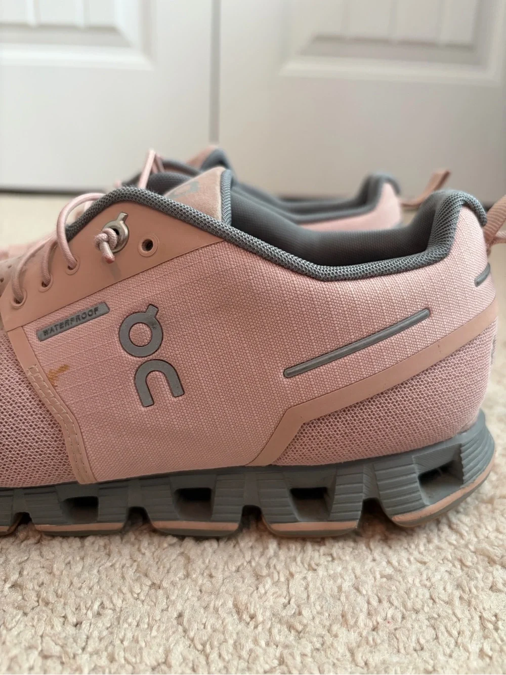 On Running stay comfortable